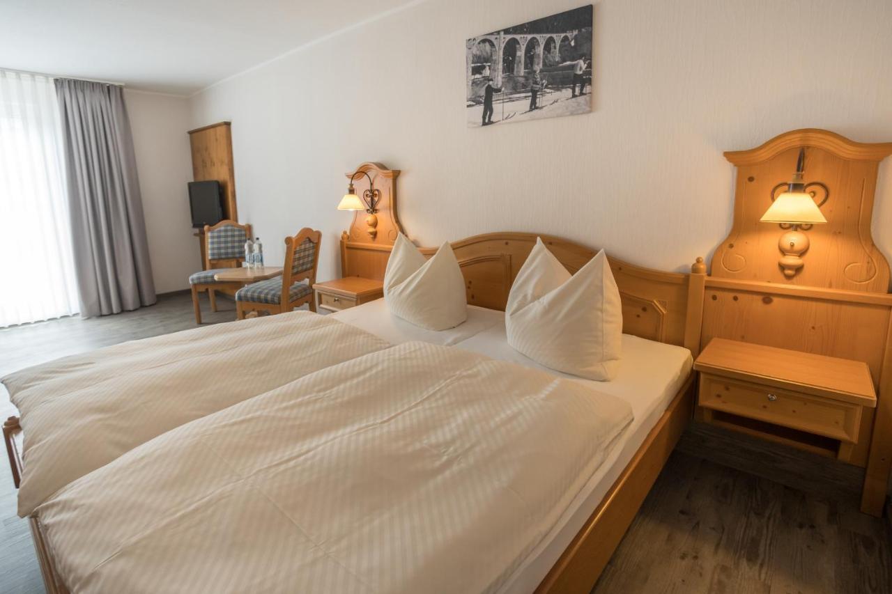 וילינגן Hotel Willinger Mitte מראה חיצוני תמונה